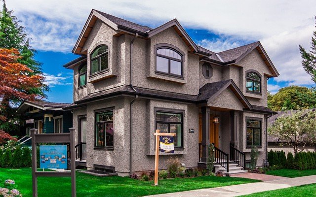 2883 Carnarvon Street – Custom Residence