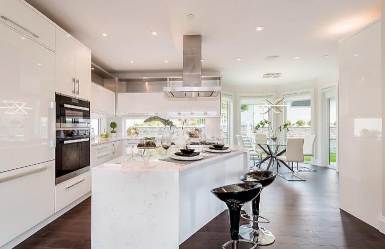Interior Design & Renovation – 2453 Mathers Avenue, West Vancouver
